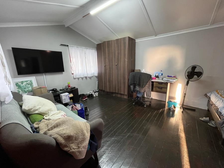 To Let 5 Bedroom Property for Rent in Richwood Western Cape